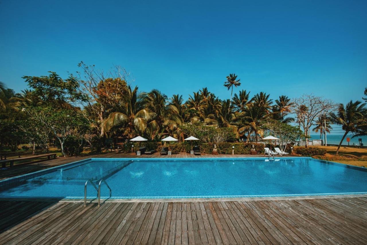 Nana Beach Hotel & Resort Patiju Kültér fotó